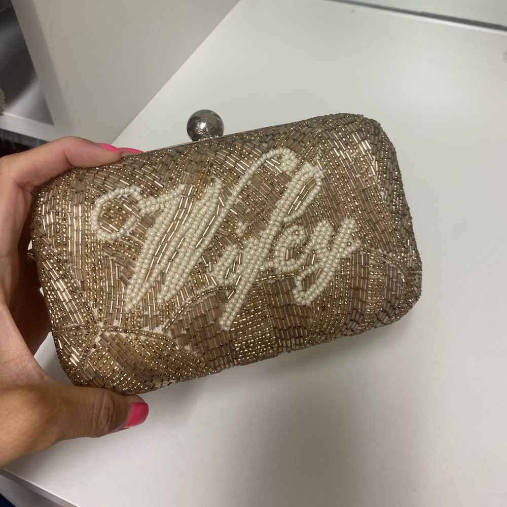 Wife clutch